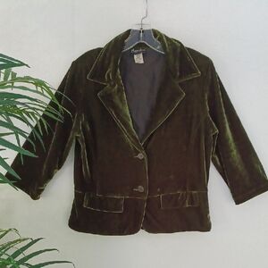Carabou New York Luxe Green Velvet Blazer